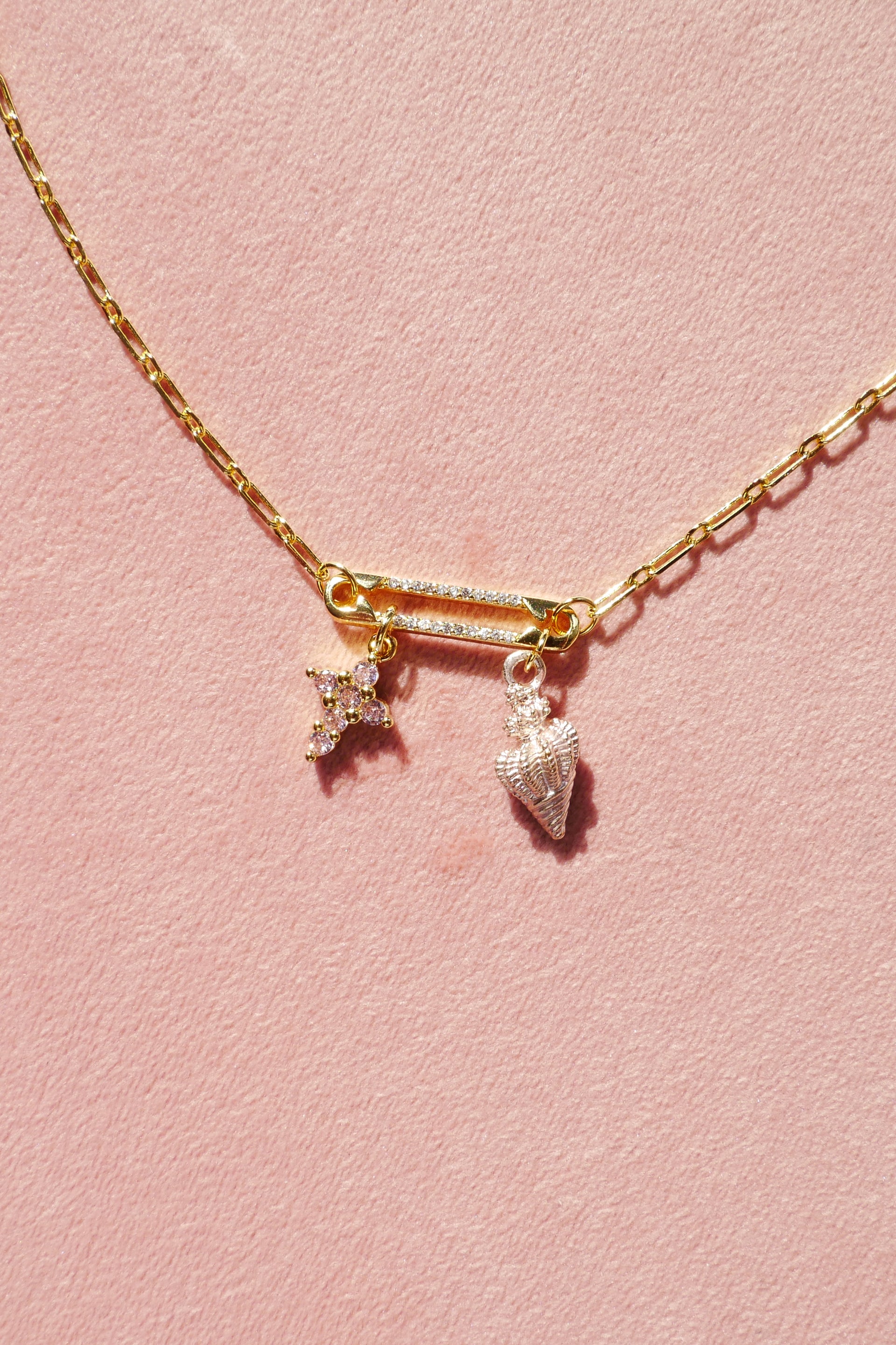 Rose Mini Cross & Pink Seashell Charm Pin Necklace – 18k Gold Plated